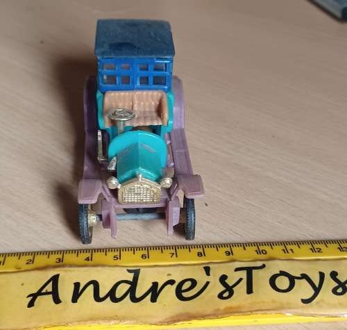 Old timer ~ Hard Plastic Models ~  Made in Hong Kong