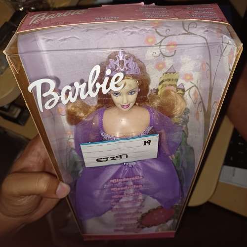 Barbie Cinderella - B1316 -2002