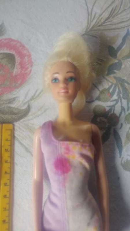 Barbie Blonde