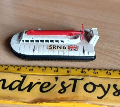 matchbox No72 SRN6 Hovercraft ~ Loose