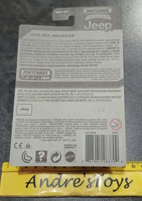 2015 Matchbox ~ Jeep ~ 1998 Jeep wrangler ~ Mint on Long card