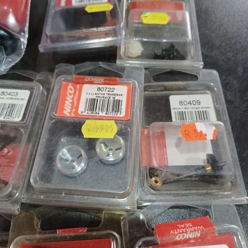 Ninco parts - a tub of goodies ~ wining bid  takes the lot.