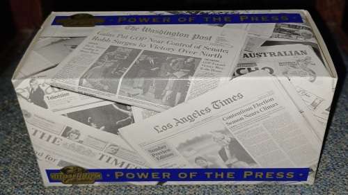 1995 Matchbox Collectibles. Power of the press ~ YPP06 1920 Mack AC ~ MIB