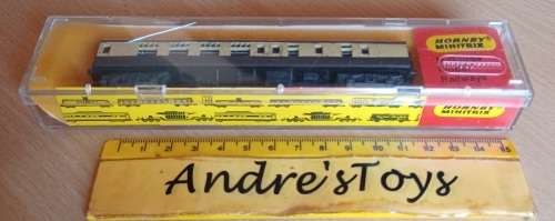 Model train ~ Hornby Minitrix  ~ N Scale - N 303 ~ Couch ~ Cased