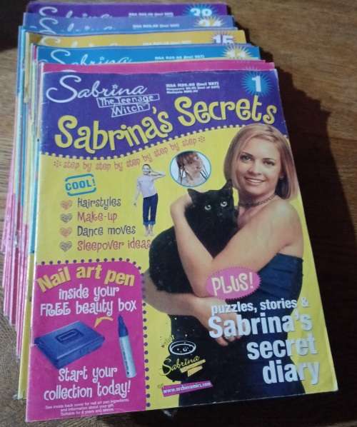 Sabrina`s Secrets ~ 34 Magazines with card board holder
