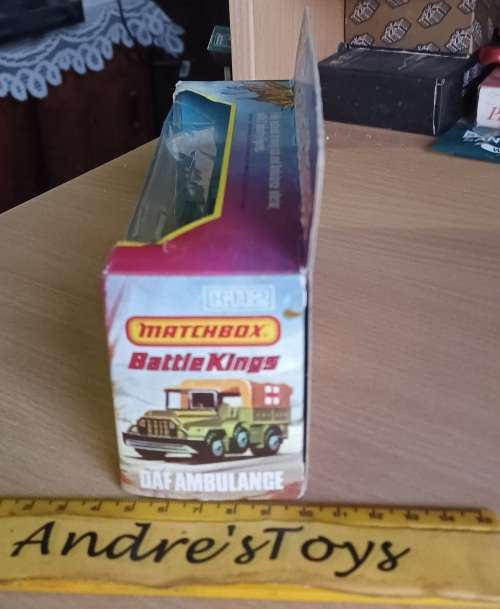 Matchbox Battle Kings ~ K112 Daf Ambulance~ Boxed