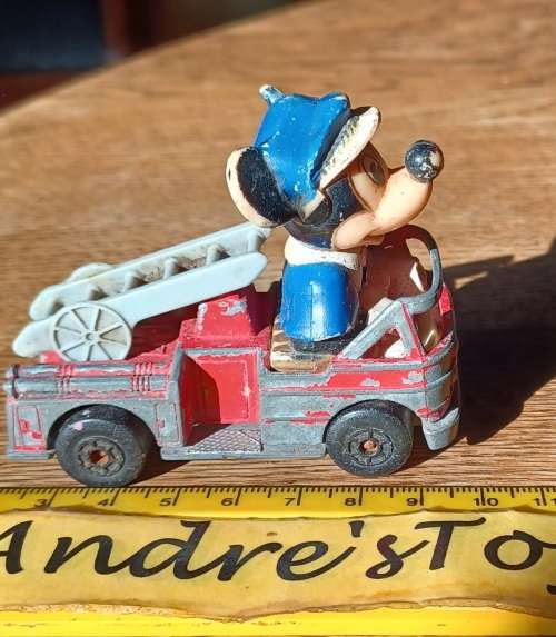 Lesney / Matchbox Disney Series  ~ No1 Mickey Mouse In Firetruck ~ 1979
