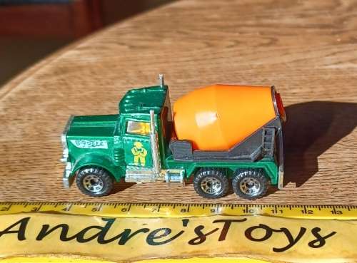 Matchbox ~  1981 Peterbilt