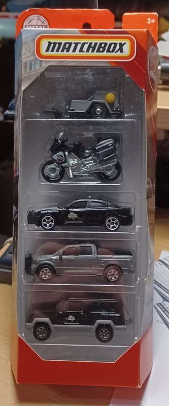 2018 Matchbox 5 Pack ~ MBX Rescue  ~ FMV35 ~ Mint in Box