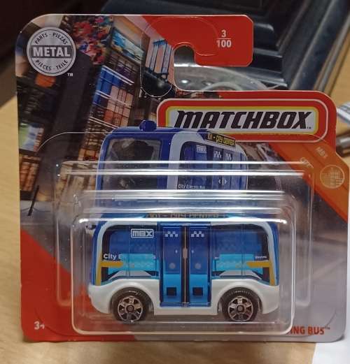 2019 Matchbox ~ 3/100    MBX Self-Driving Bus ~ Mint on Short card