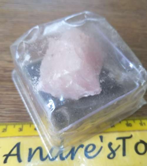 Rose Quartz - gemstone