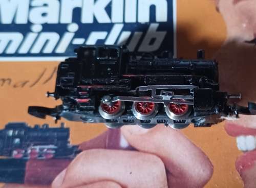 Märklin Mini-Club Tender Locomotive 8800