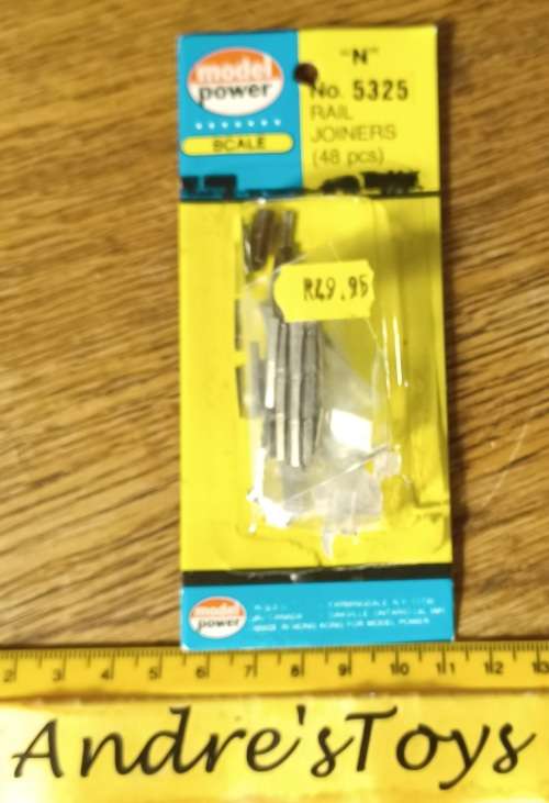 5325 Model Power N-Scale package of Rail Joiners 