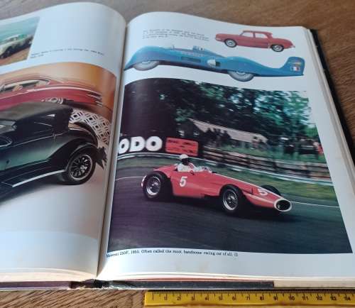 Collector`s History Of The Automobile Hardcover Peter Roberts 1978