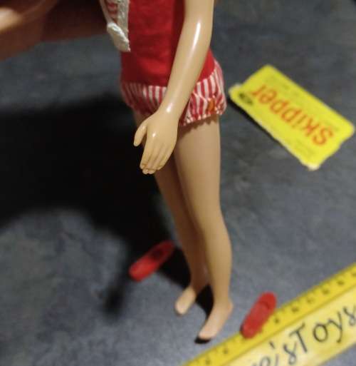 Vintage Barbie Little Sister Brunette Skipper by Mattel Doll / Box 1963 # 0950