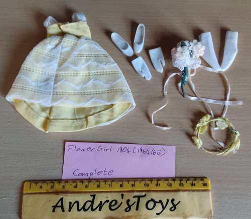 Vintage Mattel Barbie_ Orig. SKIPPER FLOWER GIRL #1904 of 1964