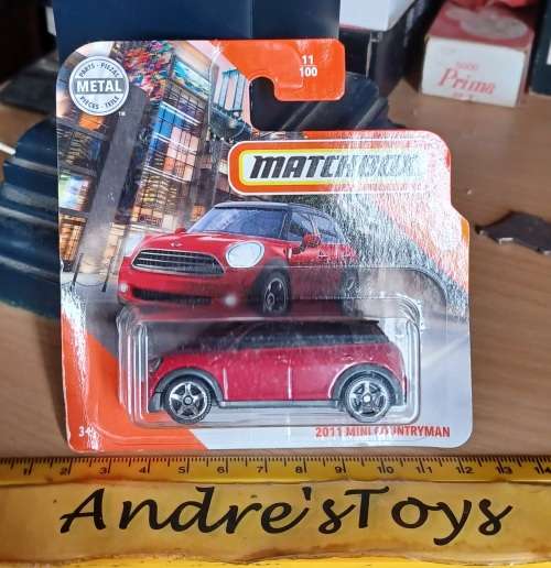 2019 Matchbox ~ 11/100 2011 Mini Countryman ~ Mint on Short card