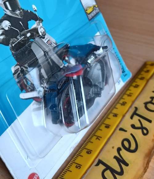 Hotwheels ~ Honda Super Cub  (Scooter) ~ MIP ~ 2021
