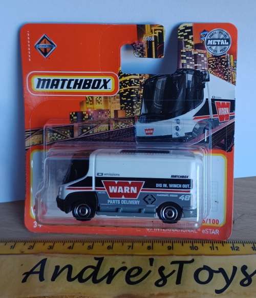 2021 Matchbox ~ 76/100 `09 International eStar ~ Mint on Short card