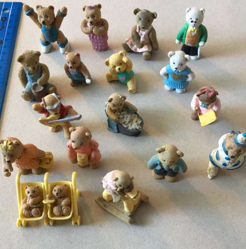 Teddy in My Pocket, Vintage, a Classic Toy lot