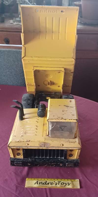 Tonka Vintage ~ Mighty Tonka Yellow Dump Truck ~ Pressed Steel All Original