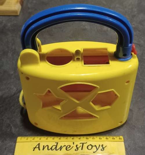 Vintage Redbox 1988 safe lock with key Shape Sorting incomplete ~ Toddler toy