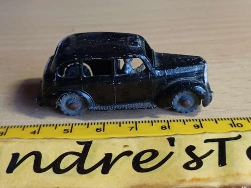 Vintage Budgie Toys ~ Austin Taxi  No13 ~ loose