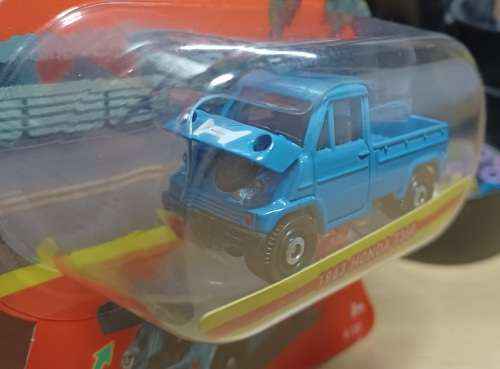 2021 Matchbox ~ Moving Parts ~ 6/20 1963 Honda T360  ~ Mint on card