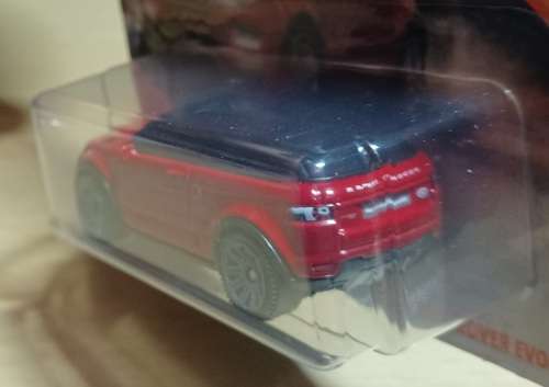 2019 Matchbox ~ 31/100 `2014 Range Rover Evoque ~ Mint on Short card