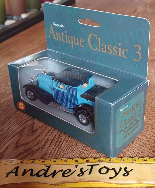 Die Cast ~ Antique Classic 3 ~  item No.SS4713-18W ~ Boxed