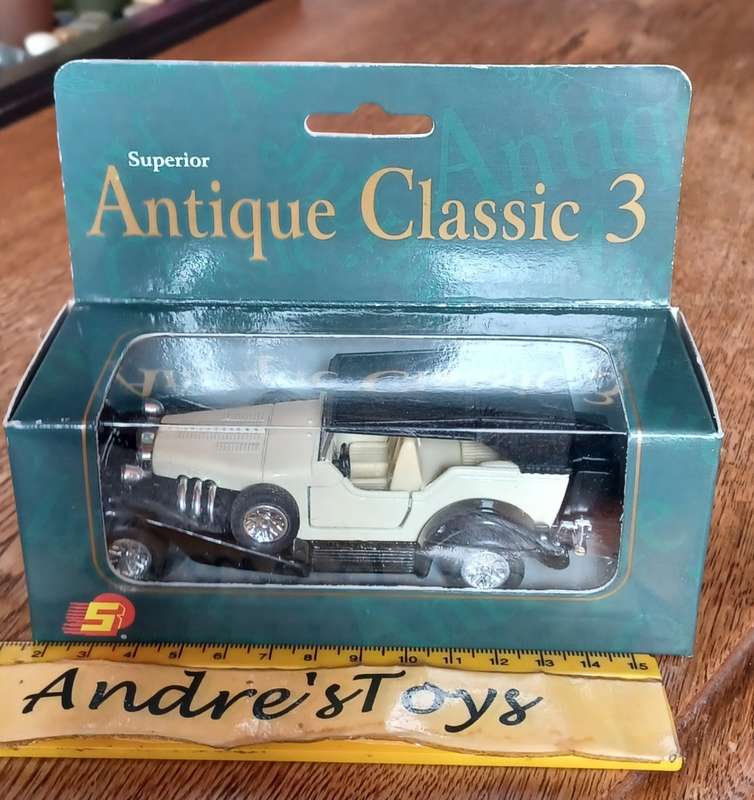 Die Cast ~ Antique Classic 3 ~  item No.SS4713-18W ~ Boxed `White`