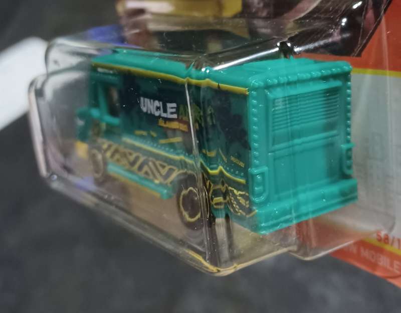 2022 Matchbox ~  58/100 Chow Mobile II ~ Mint on Long Card