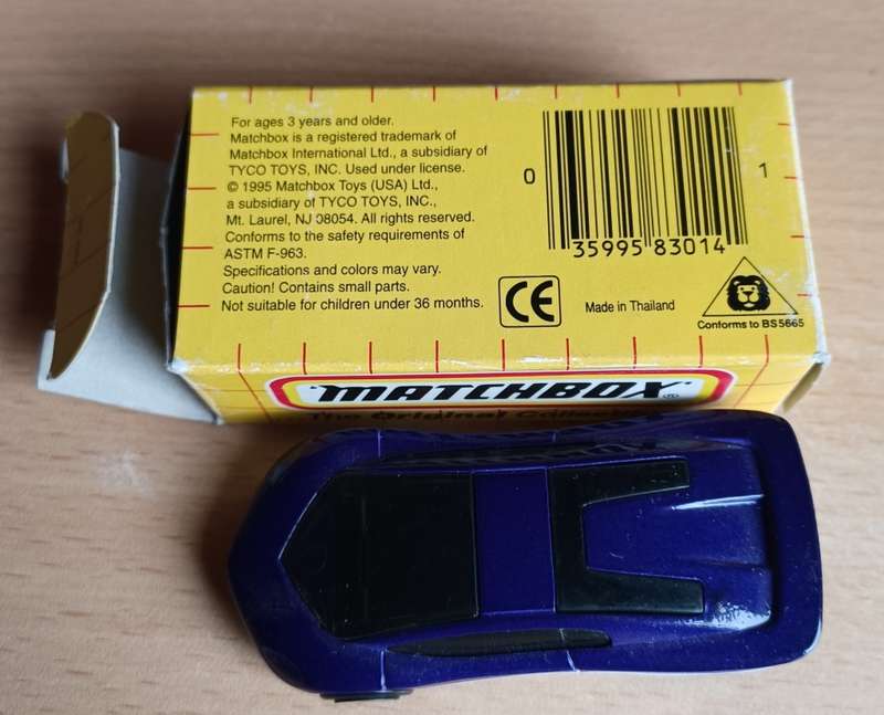 1995 Matchbox ~ Grid Box ~ MB62 Street Streak