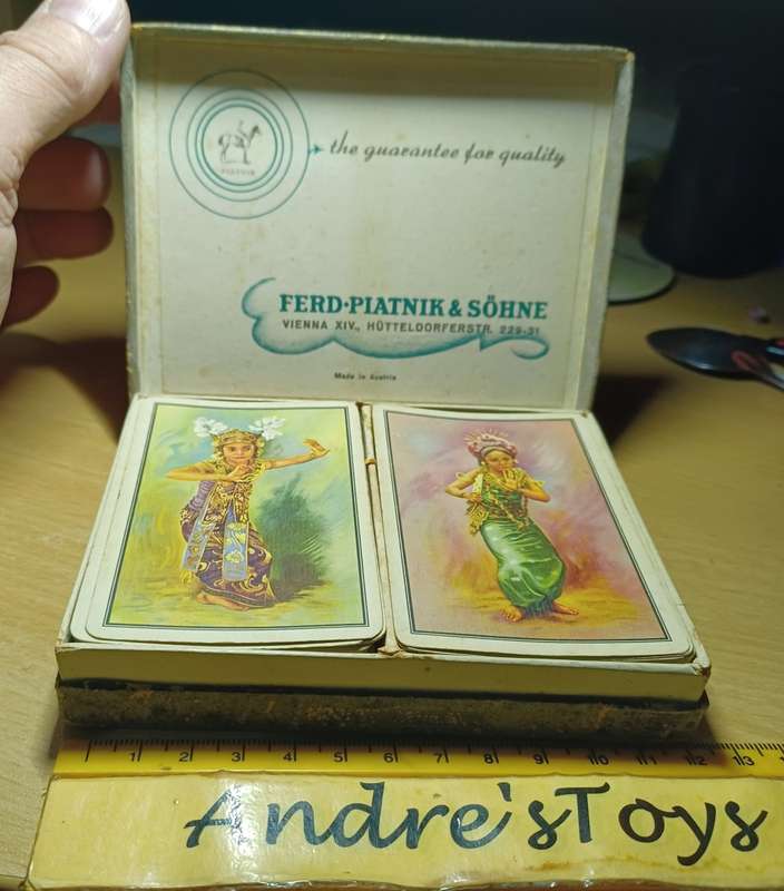 Vintage Playing cards ~ twin Pack ~ Ferd. Piatnik & Söhne