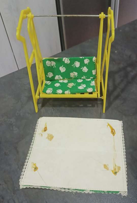 Vintage Barbie - (maybe Sindy) PATIO Table Chairs lot