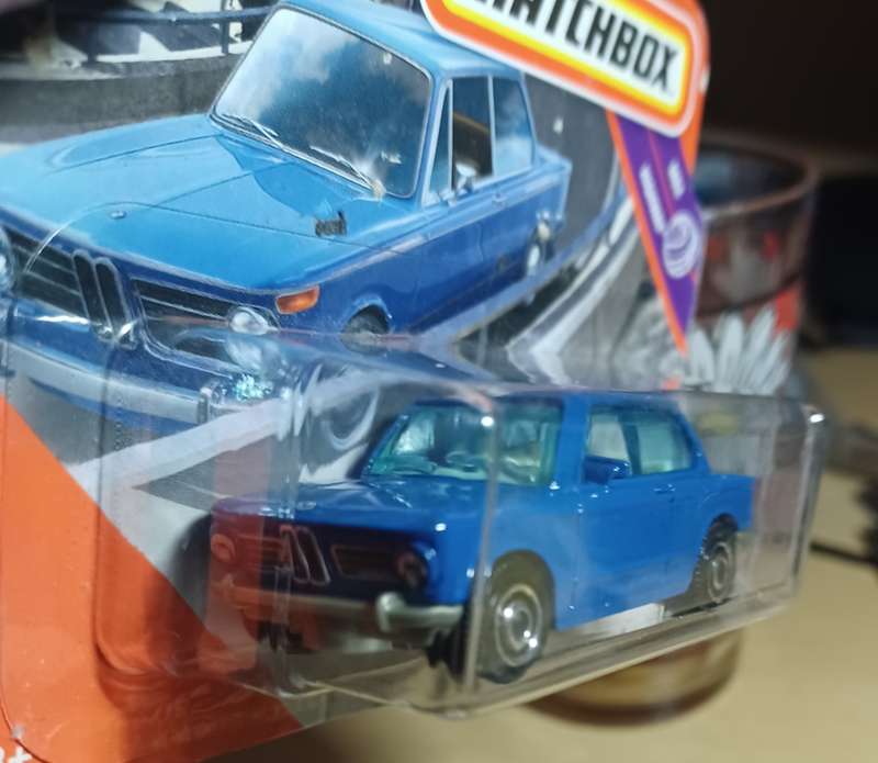 2019 Matchbox `Short Card` ~ No50/100 69 BMW 2002