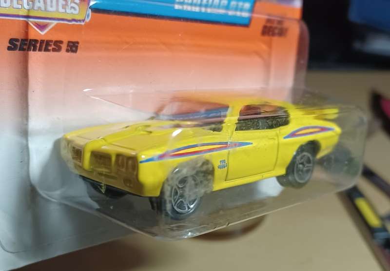 1997 Matchbox ~ Long Card` ~ #38 Pontiac GTO