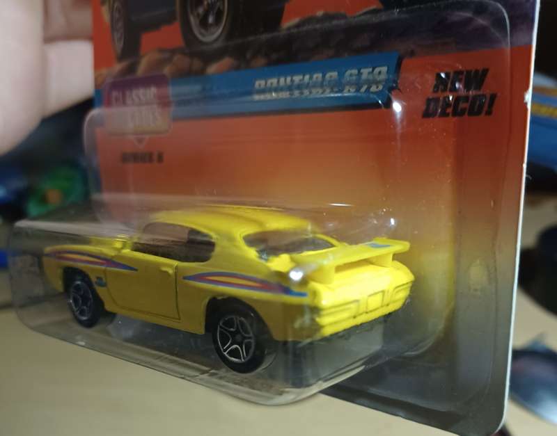 1997 Matchbox ~ Long Card` ~ #38 Pontiac GTO