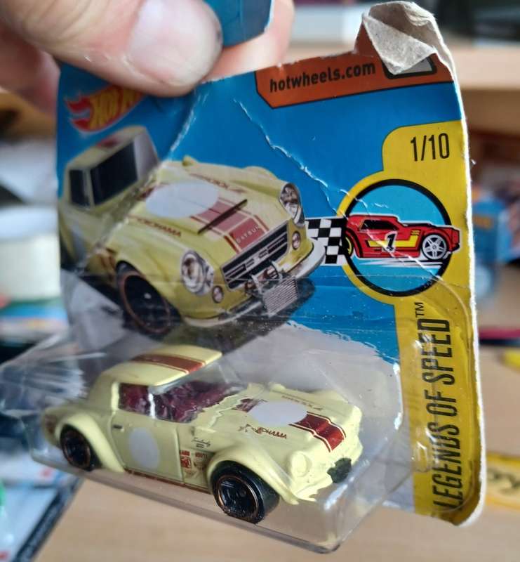 Hotwheels ~ Legends of Speed ~ Fairlady 2000 ~ Carded