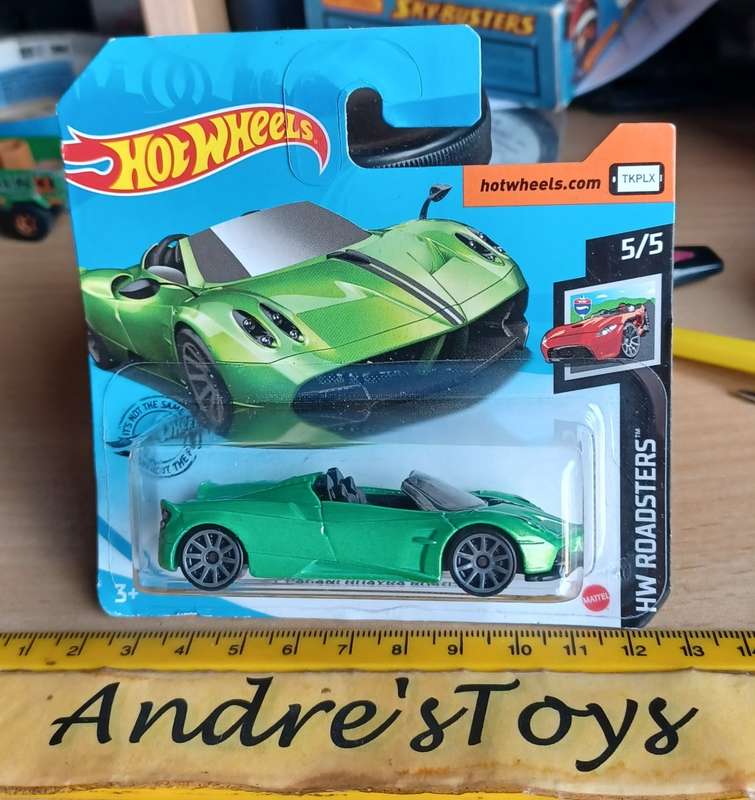 Hotwheels ~ HW Roadsters ~ 17 Pagani Huayra Roadster ~ Carded
