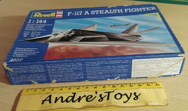 Revell~  Model Kit ~ 1/144 ~ F-117 A Stealth Fighter