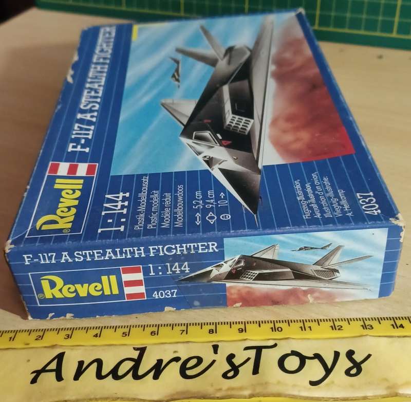 Revell~  Model Kit ~ 1/144 ~ F-117 A Stealth Fighter