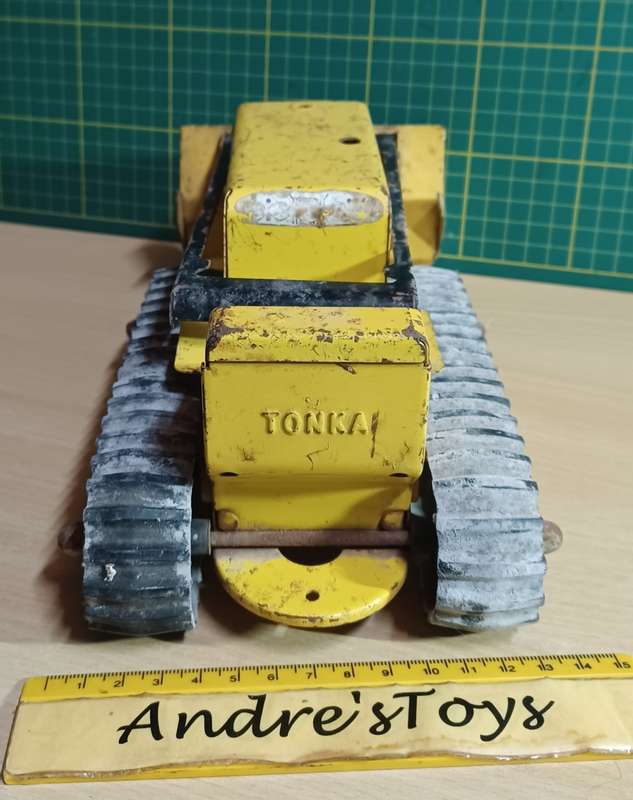 VINTAGE METAL (tin-plate) TONKA ~ BULLDOZER TRUCK
