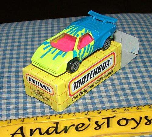 MATCHBOX MB-67 lAMBORGHINI COUNTACH ~  With a1993 Original yellow Box