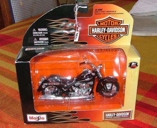 Maisto ~ Harley-Davidson  ~ Boxed