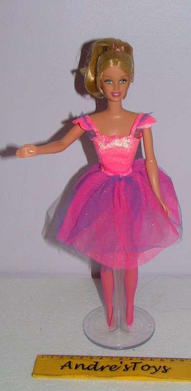 Barbie Doll: 2002 butterfly barbie( STAND NOT INCLUDED)