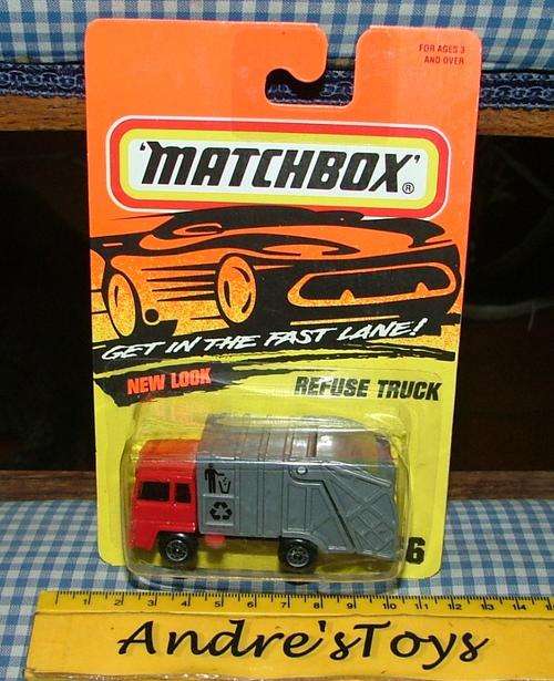 Matchbox ~ 1995 ~ No36 Refuse Truck ~ Mint on Long card