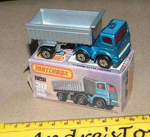 MATCHBOX #30G Leyland articulated truck ~  With a Original Box 1981
