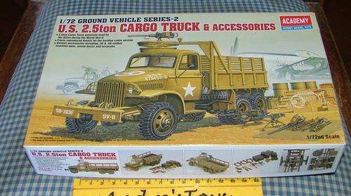 ACADEMY 1/72 U.S. 2.5 TON CARGO TRUCK & ACCESSORIES 13402 (UNSTARTED KIT)