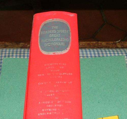 The Reader`s Digest Great Encyclopaedic Dictonary Volume 3